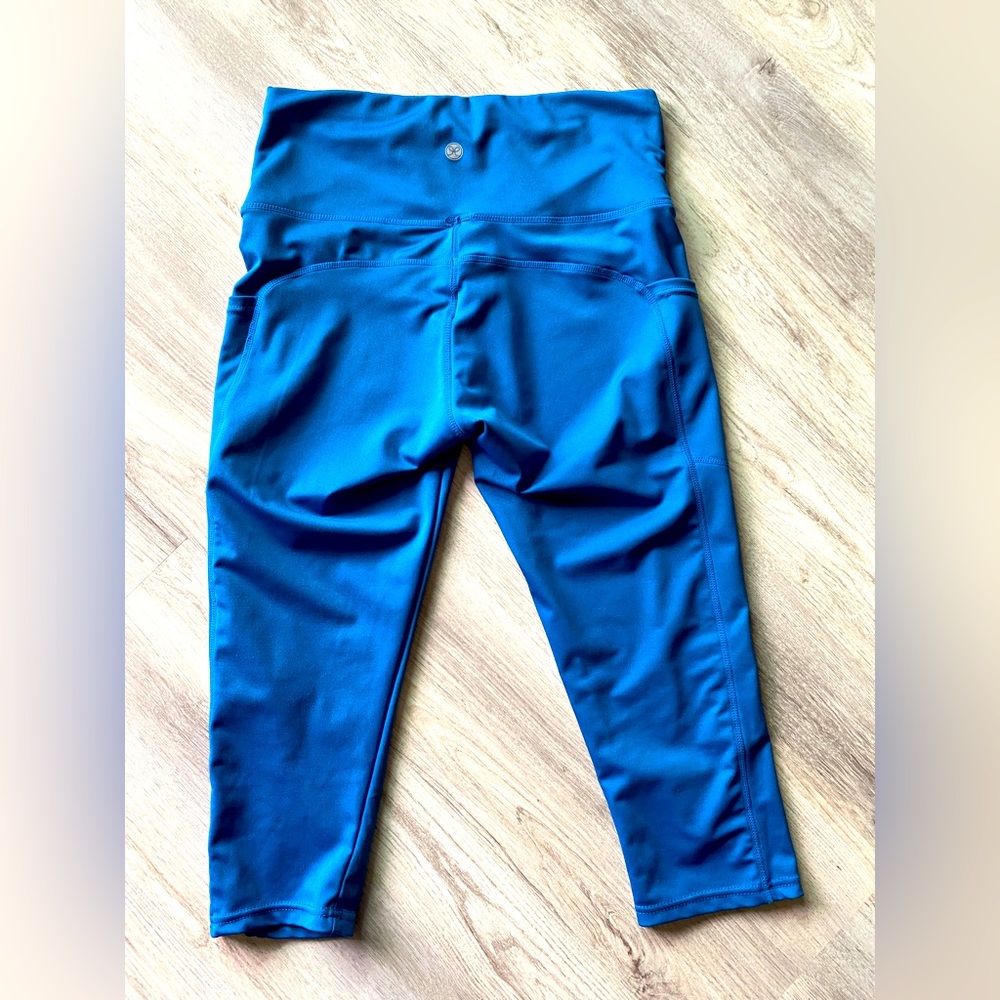 Capri with pockets